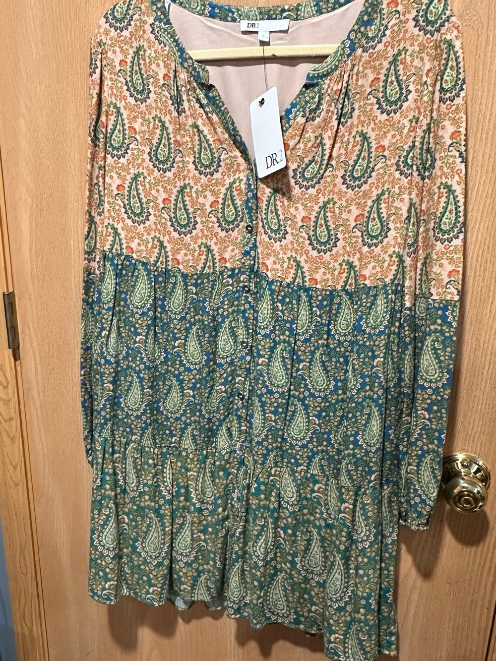 DR2 Peach and Teal Paisley Tiered Tunic